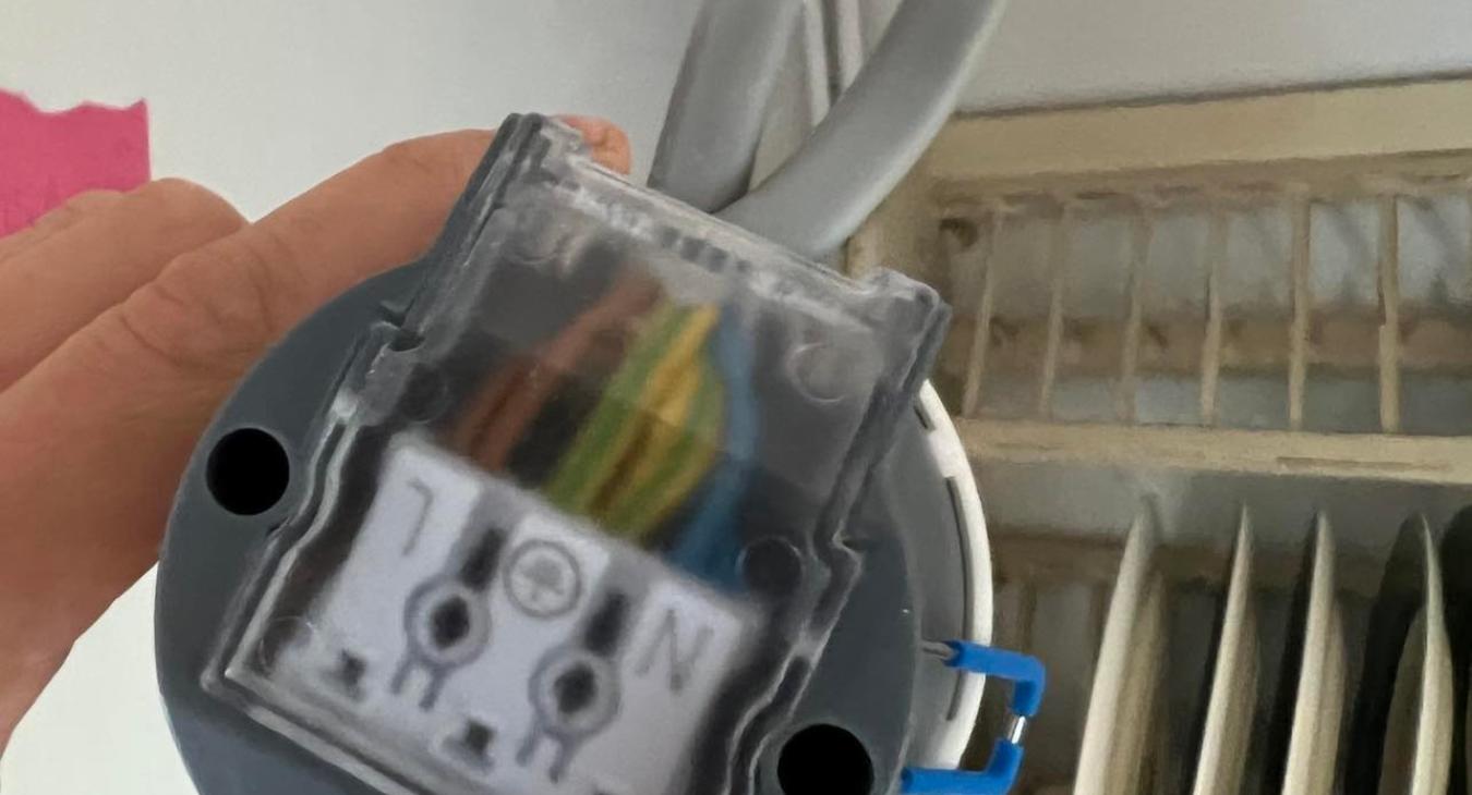 Down light installer in Warrington