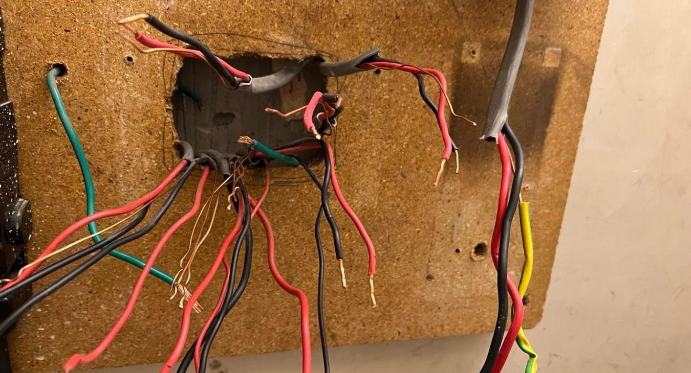 Fusebox electrician in Warrington